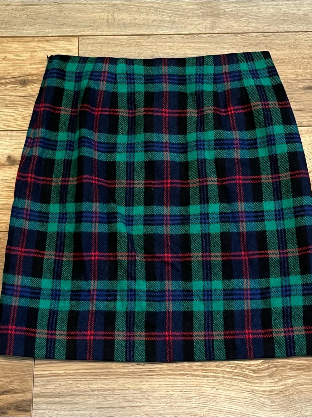 NWT Talbots Plaid Wool Blend Pencil Skirt Women’s Size 6 Green Blue Red - Picture 7 of 9